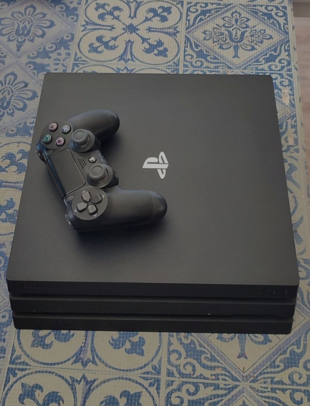 Playstation 4 Pro 1 Tb