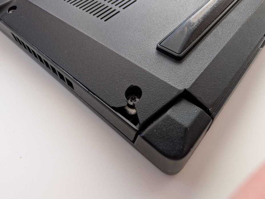 Laptop Asus FX516PM i7 Rtx3060 24GB RAM +Monitor przenośny Asus MB166C