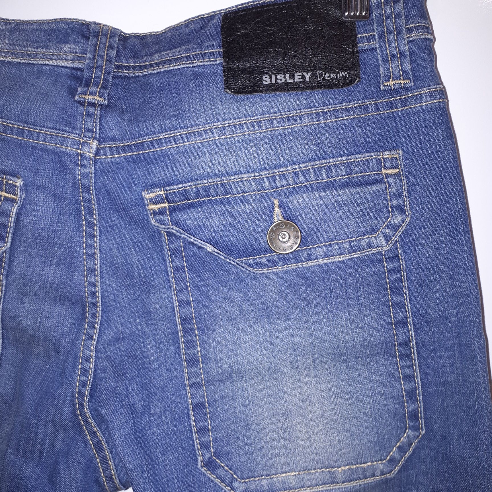 Брендовые джинсы бойфренды Sisley