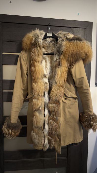 Kurtka parka na zime sprzedam.