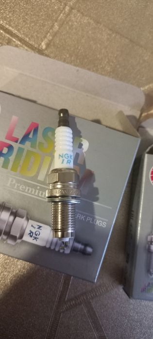 Свечи зажигания NGK Lazer iridium