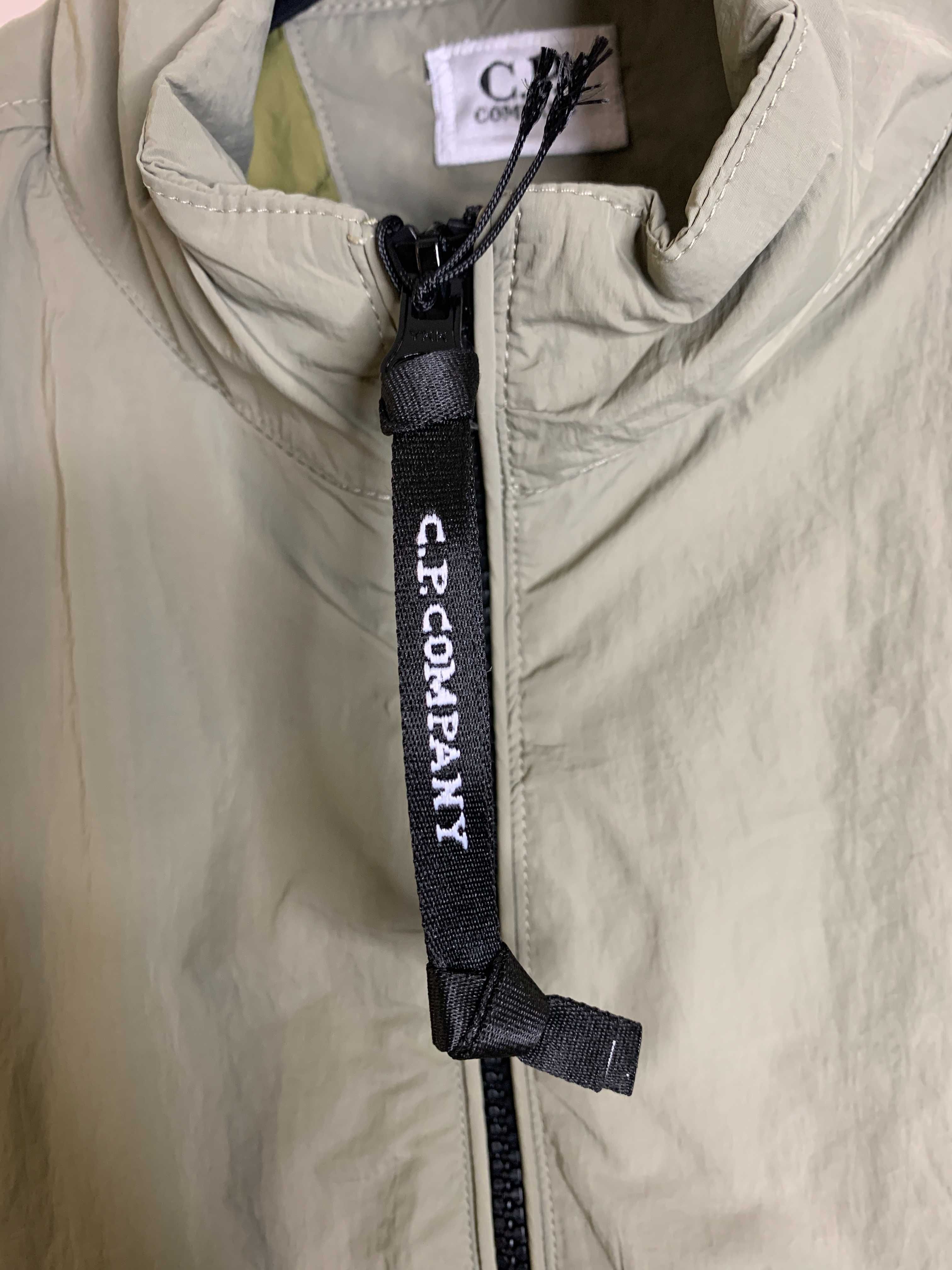 Куртка C.P. COMPANY Chrome-R Jacket Olive