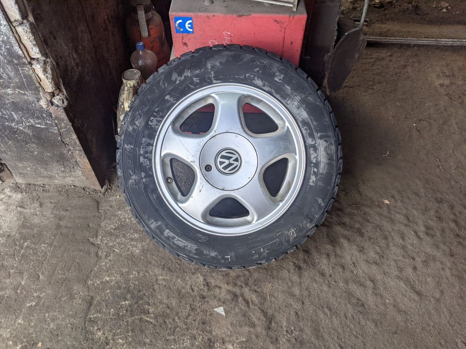 Титани р14 4 на100 з зимовою гумою