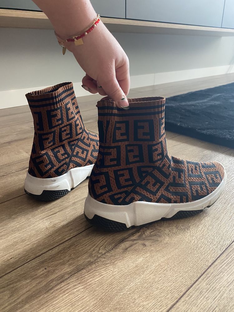 Buty sneakersy skarpetowe sportowe Fendi designerskie Balenciaga r. 40