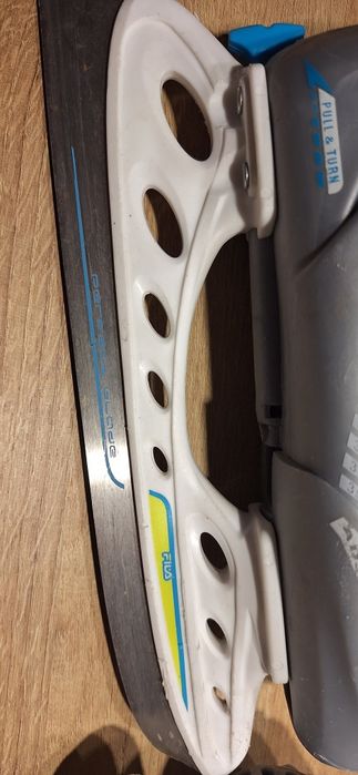 Lyzwy dzieciecie regulowane 32-35 Fila X One Ice White