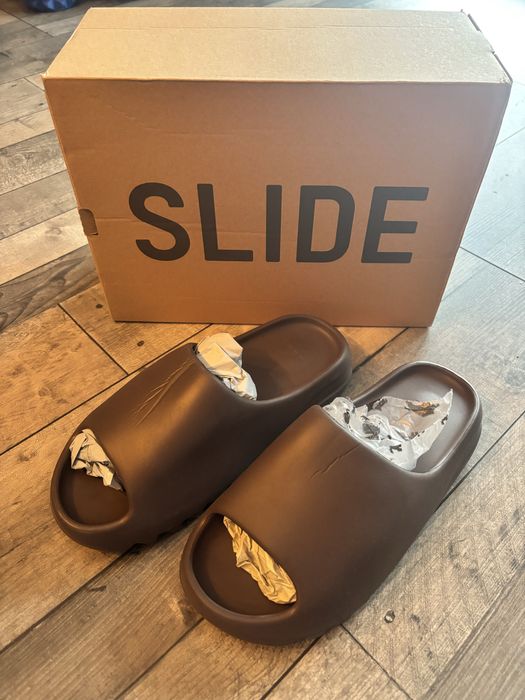 yeezy slide scoot
