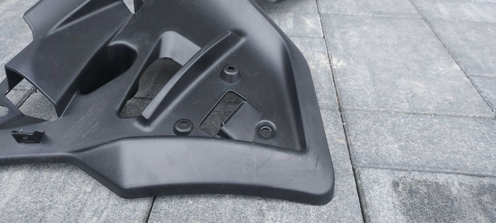 Bok boczek owiewka osłona Yamaha Tracer 7 700 plastik 2020- 2024