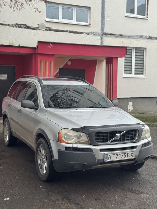 Продам гарне авто Volvo XC90 2.9 4x4 акпп газ/бензин 7 місць)