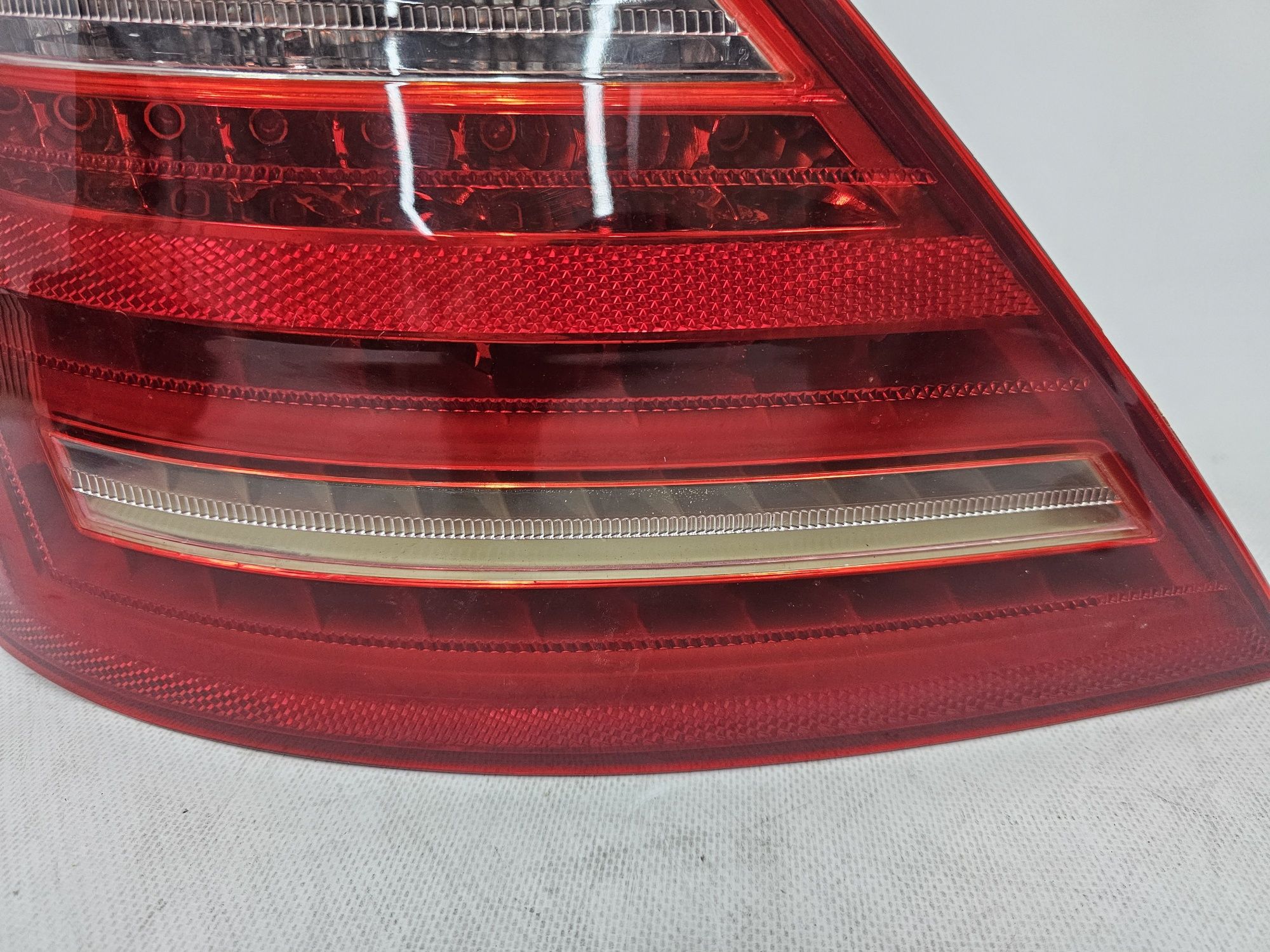 Lampy prawa światła tył tylne Mercedes S W221 r.05-09 LED DYNAMICZNE