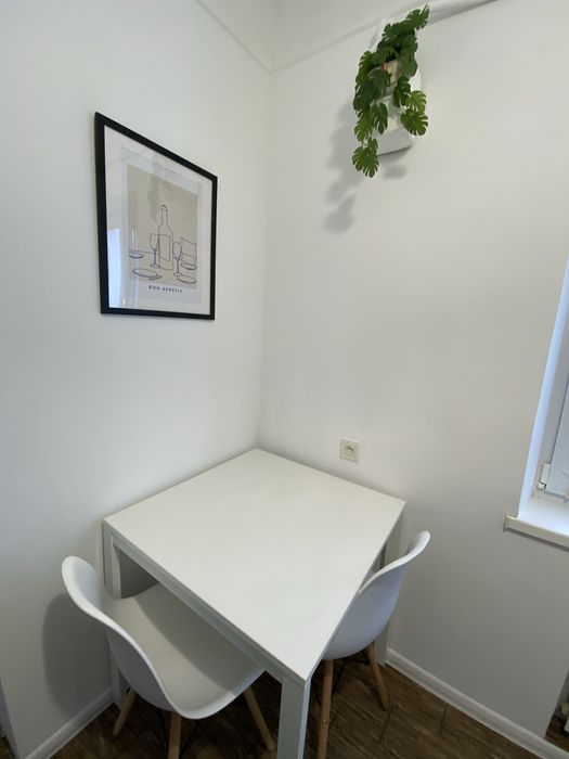 Власник! 2к з двором, паркомісцем, Pet-friendly, світло обговорюється!