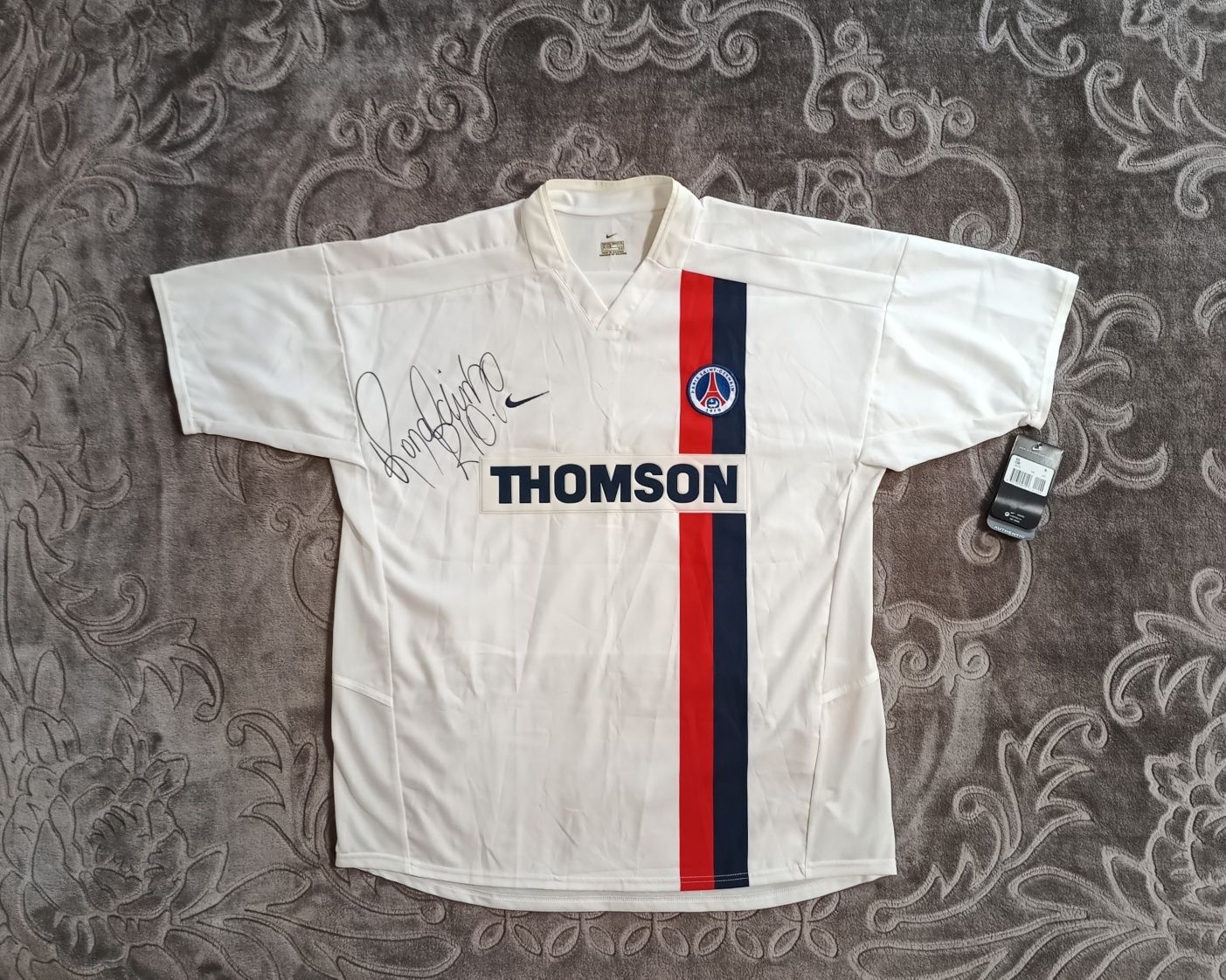 Koszulka z autografem Ronaldinho PSG 2002