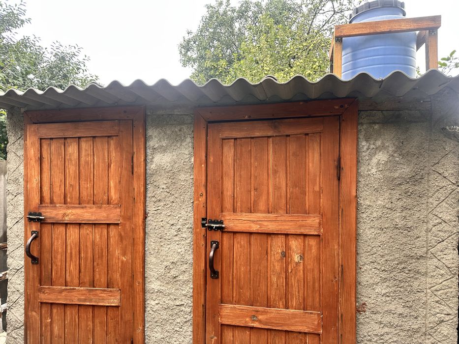 Продам будинок з комунікаціями та ремонтом