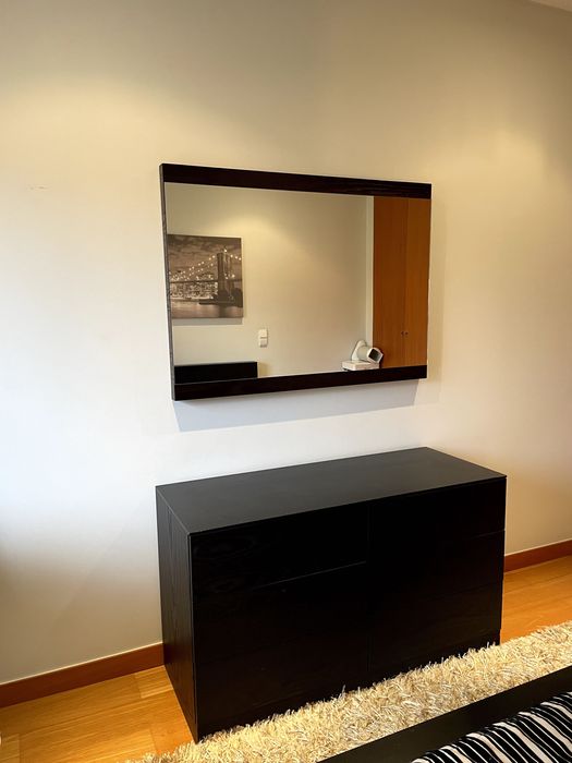 Conjunto Completo de Mobiliário de Quarto