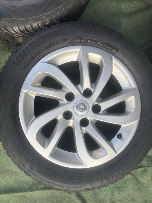 5x114,3 RENAULT FLUENCE 6,5J16 ET47 66,1 felgi aluminiowe