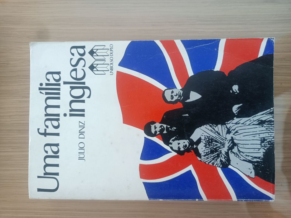 Vendo livro Uma Família Inglesa