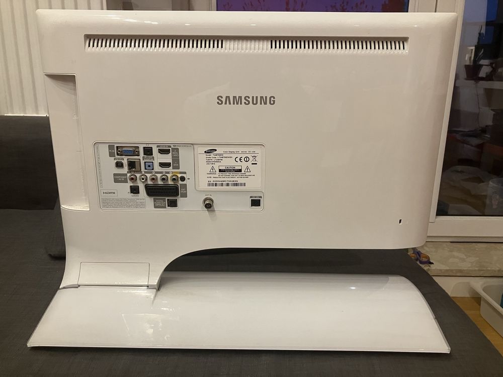 Samsung SyncMaster T24B750 Monitor z tunerem TV 24" TB750