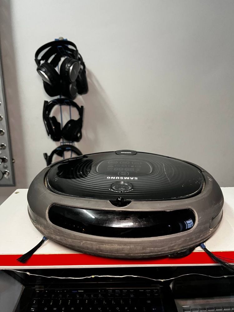 Робот-пилосос Samsung SR8895
