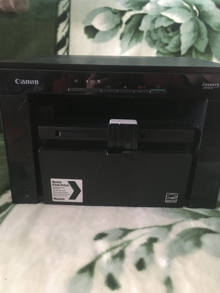 Принтер Canon i-sensys  MF3010