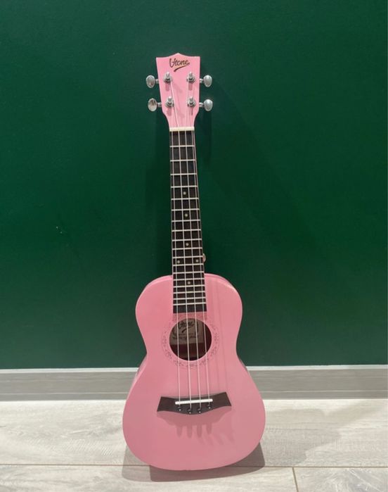 Ukulele różowe (JAK NOWE)