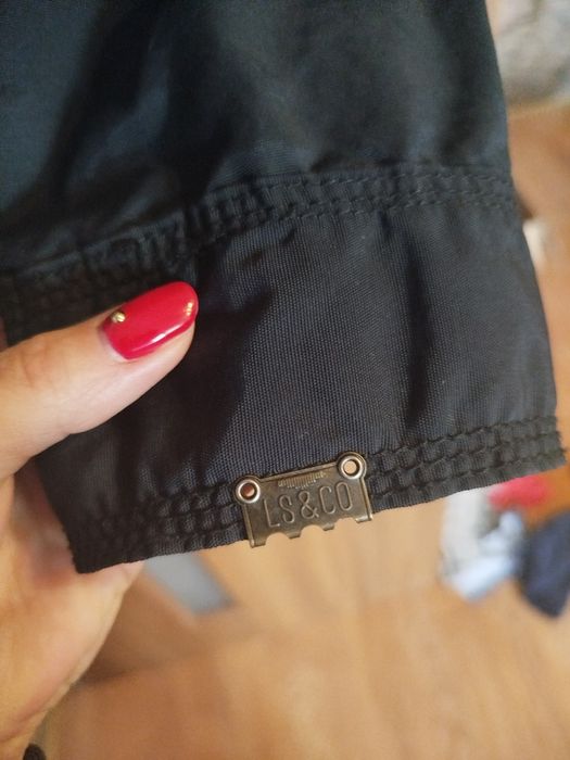 Kurtka przeciwdeszczowa wiatrówka Levis' Levi Strauss &COczarna