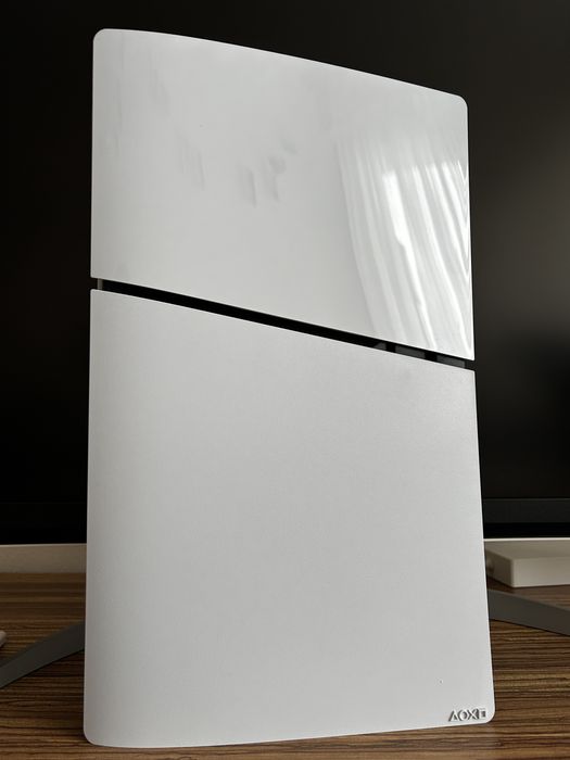 PlayStation 5 Digital Slim – stan idealny + nowy kupon na grę AstroBot