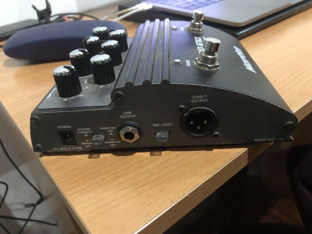 Hartke VXL Bass Attack Tone-Shaper pre amp