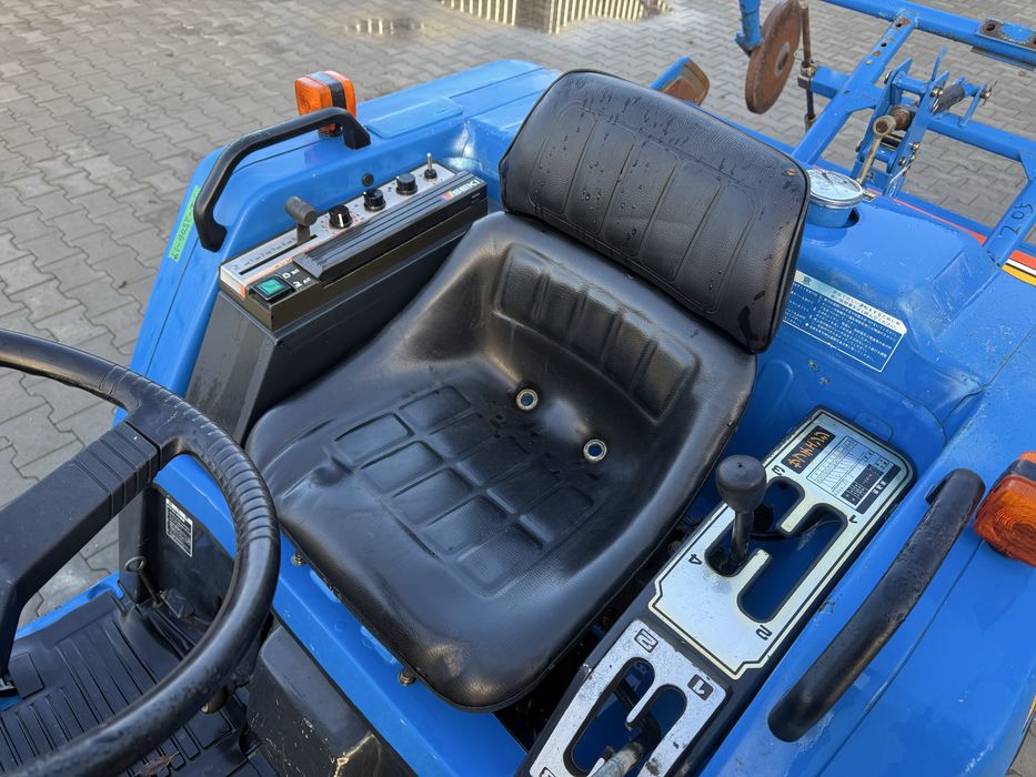 Японський трактор Iseki TU205 LandHope