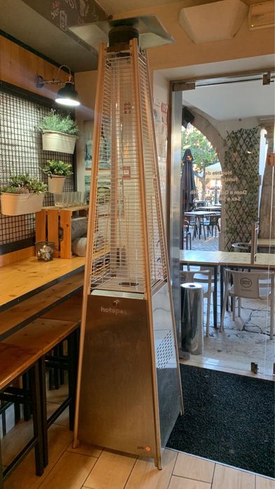 Vendo 2 Aquecedores à Gás