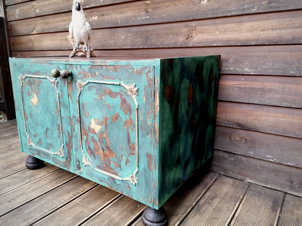 Komoda vintage Art&Keri – unikatowa, ręcznie odnawiana