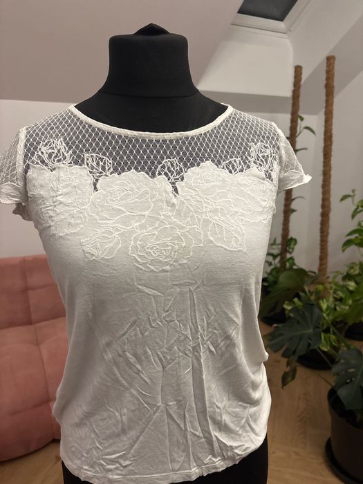 Koszulka biała róże koronka M krótki rękaw