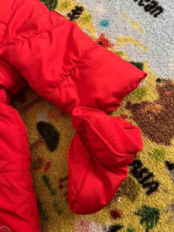 czerwony zimowy kombinezon dla dziewczynki C&A Disney r. 68 cm Minnie