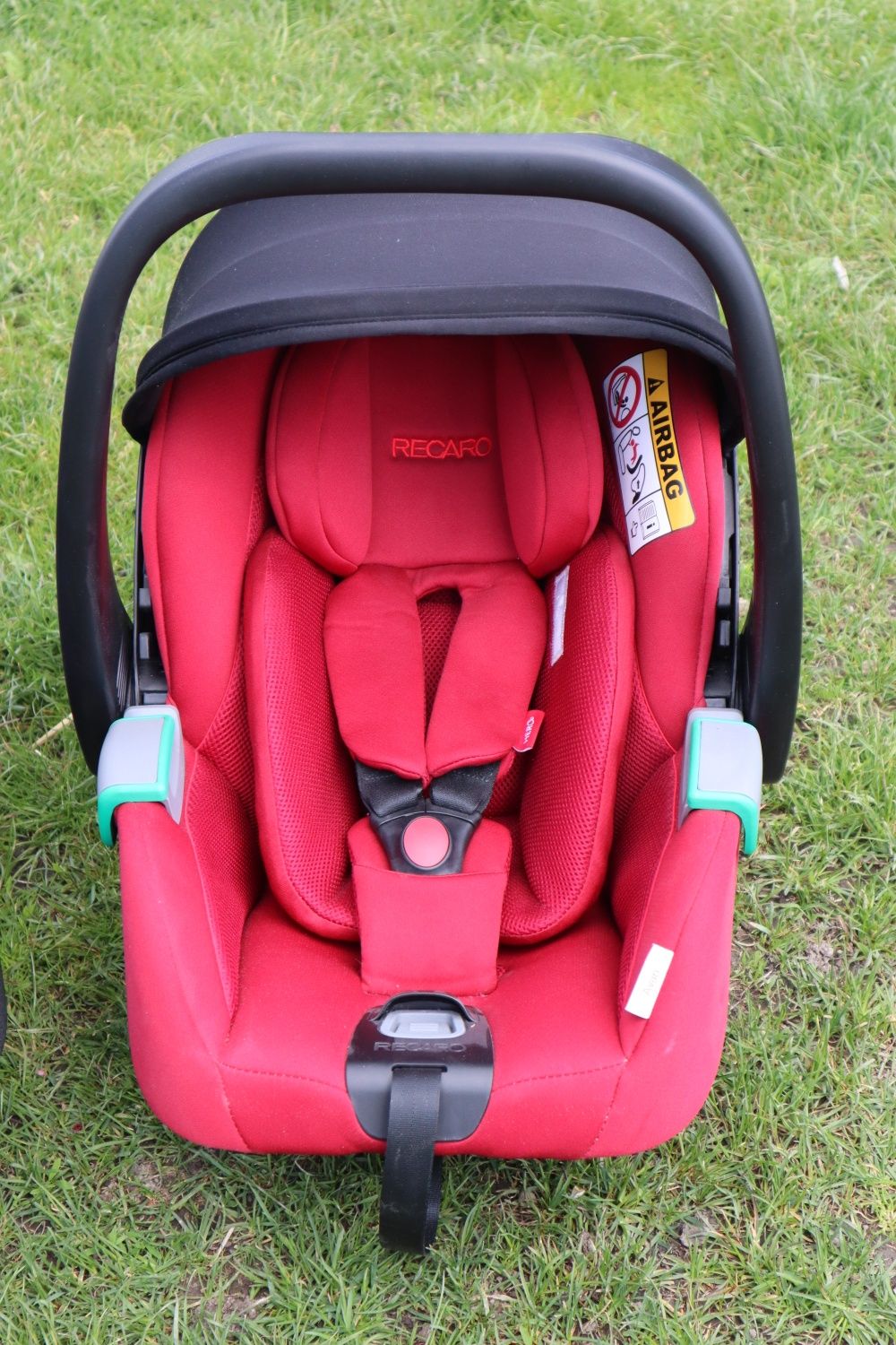 Zestaw Recaro Avan Kio Baza Fotelik Łupina ISOFIX i-Size