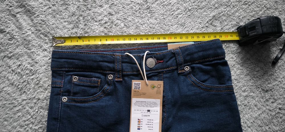 Nowe spodnie jeansowe coccodrillo r. 122