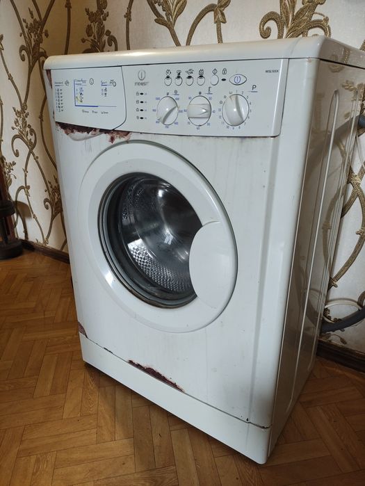 Продам пральну машину індезіт