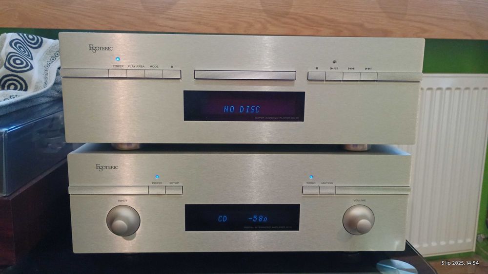 Wzmacniacz Esoteric AI-10