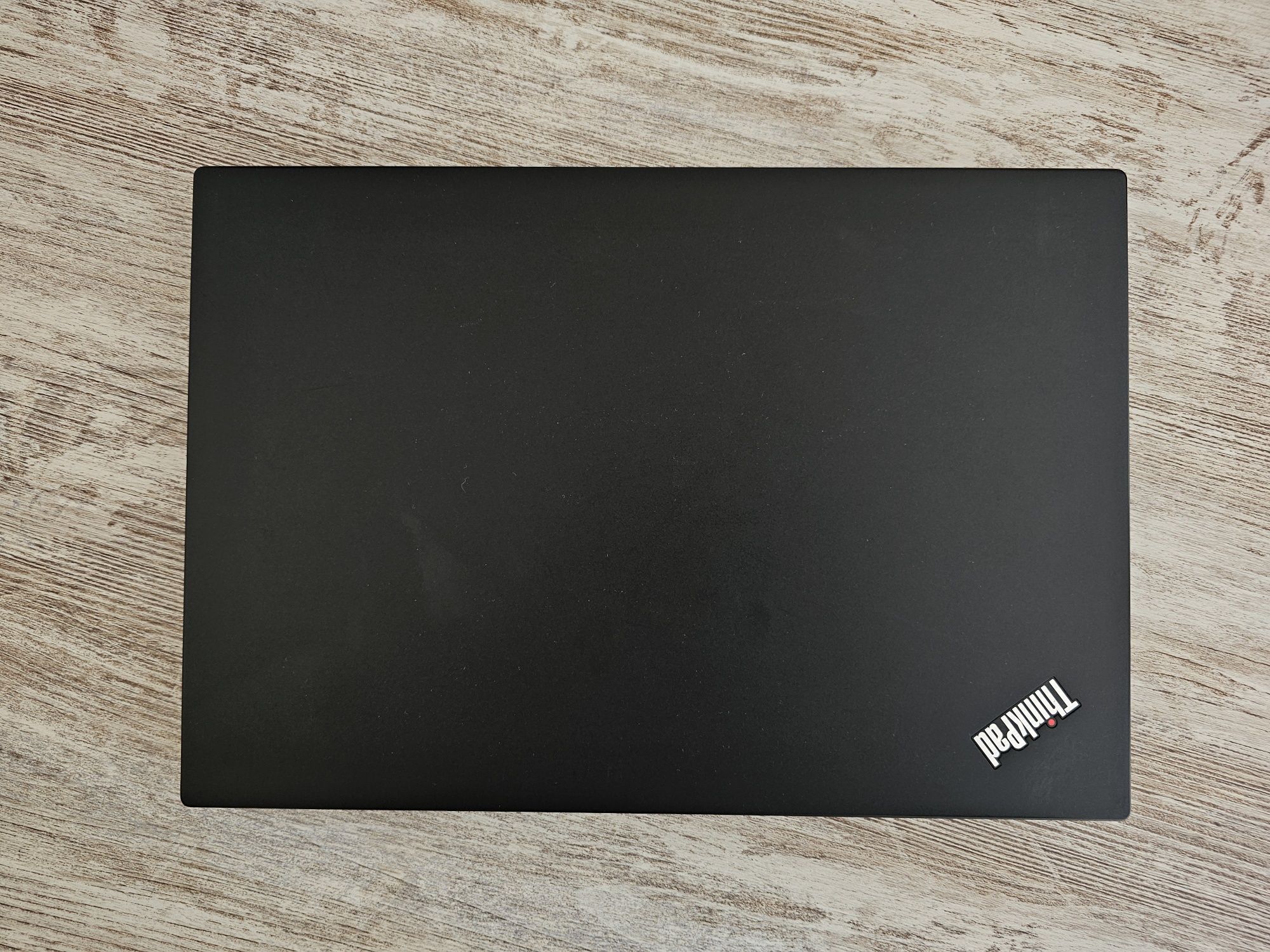 Portátil Lenovo T490s i7