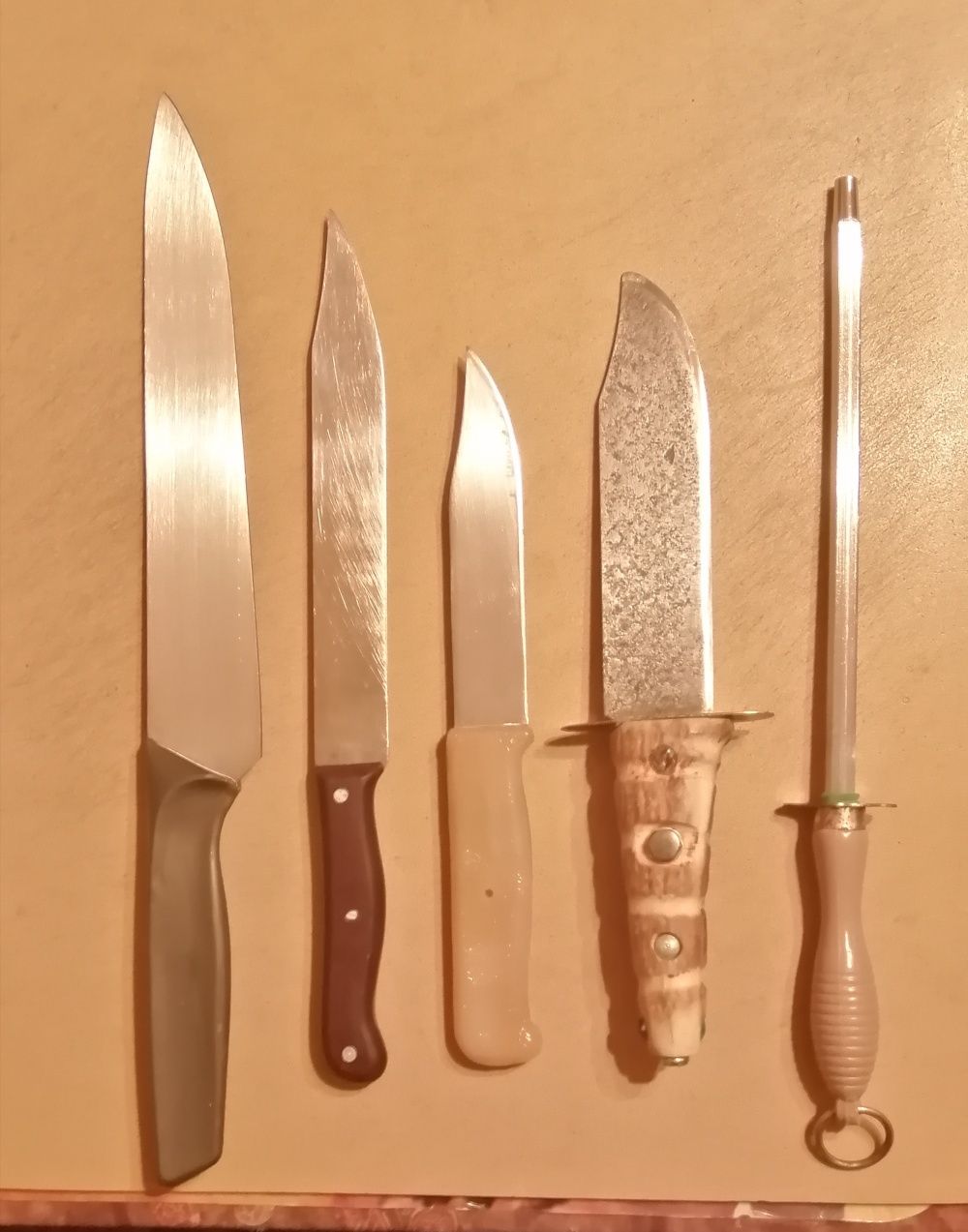 Разные вещи из СССР, советские ножи, скальпеля, катушки, примус ПТ-1