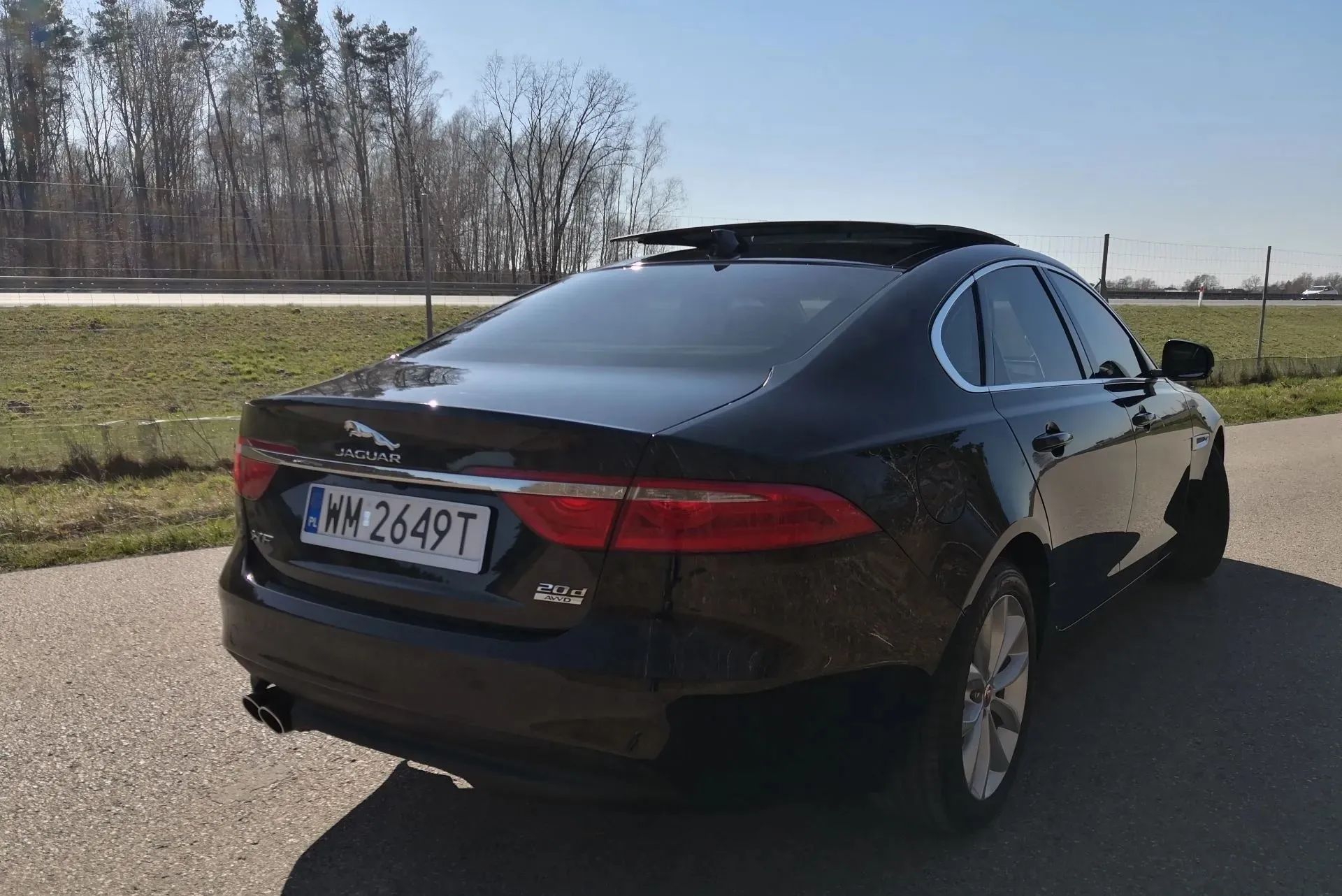 Jaguar XF 2.0D 180KM AWD