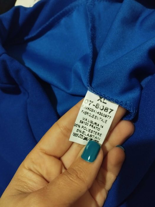 Calças à boca de sino novas