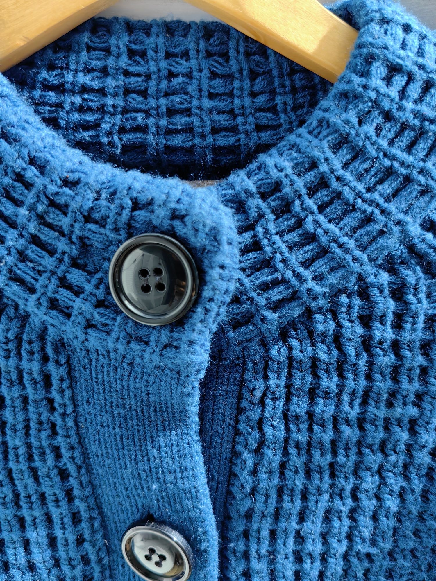 Damski sweterek rozpinany Orsay S