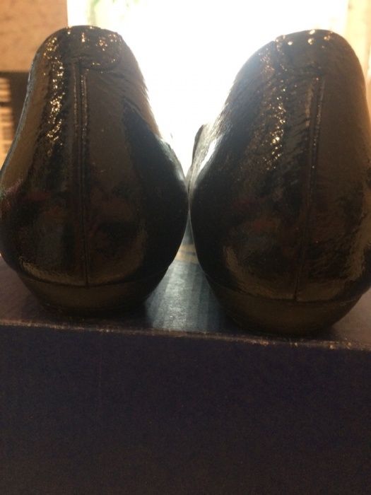 Балетки женские Clark’s натуральная кожа, лак