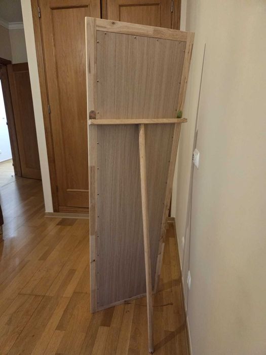 Espelho vertical - quarto ou hall de entrada