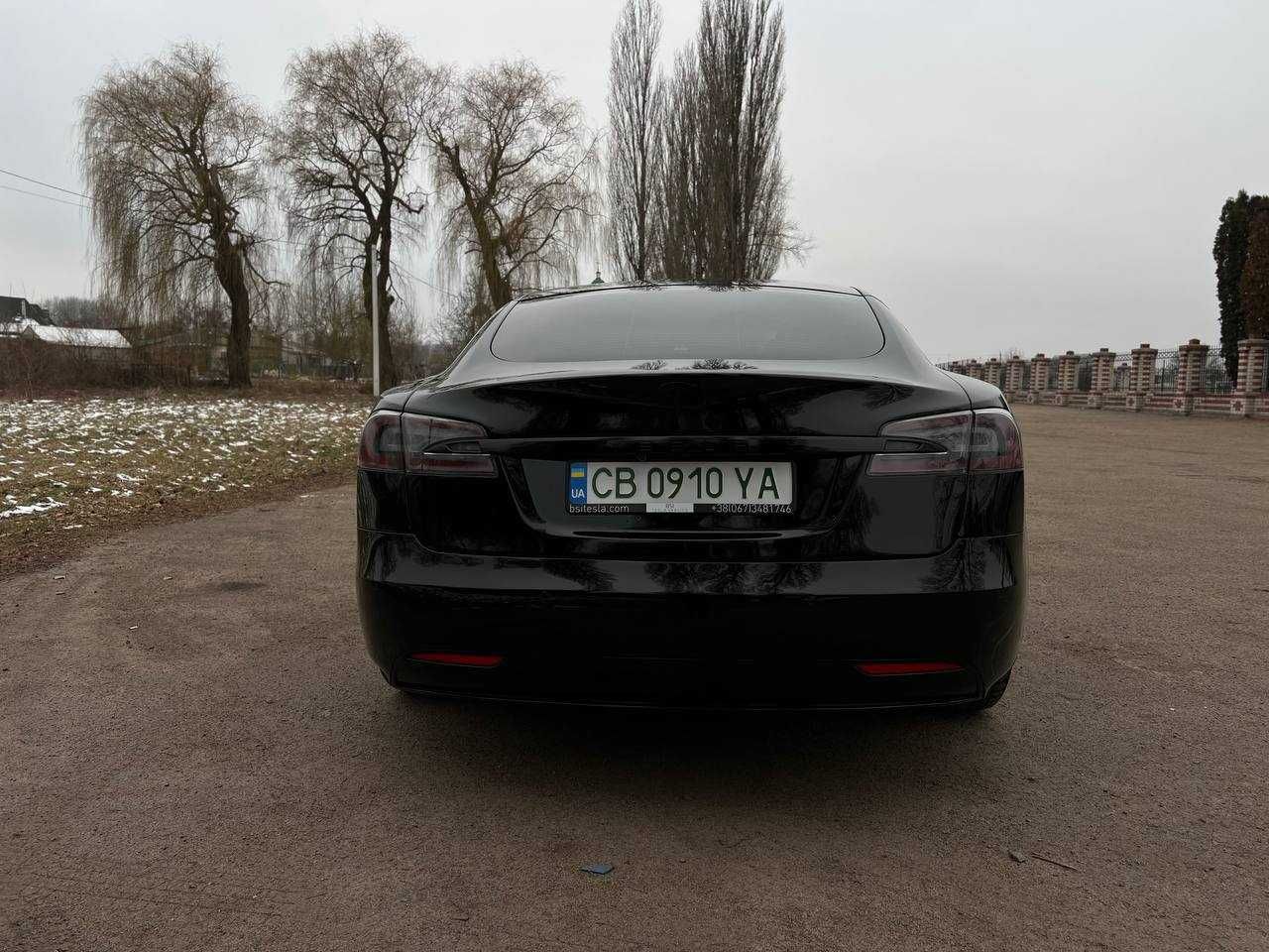 Tesla Model S 75 rest 2017року