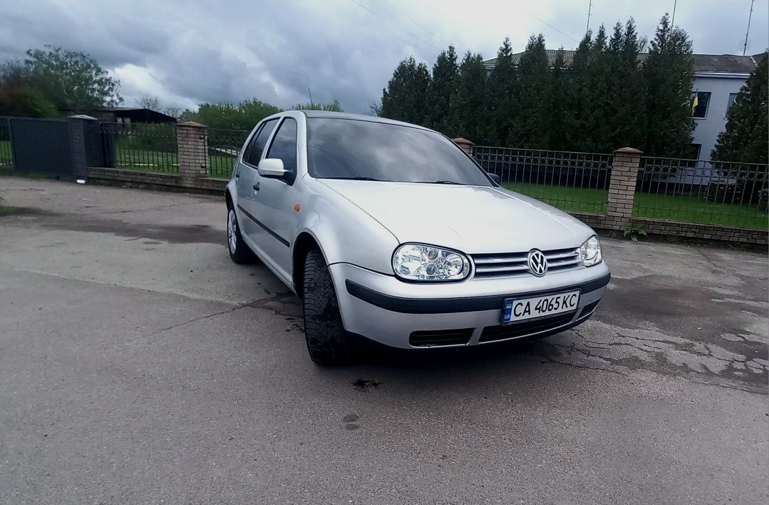 GOLF  4  автомат