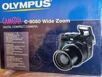 Maquina fotografica digital Olympus C-8080