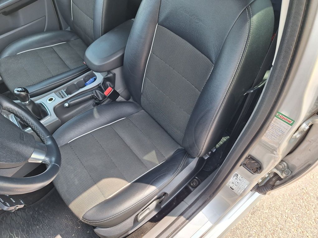 Focus 1.6tdci 109km econetic, bez rdzy, nowy rozrząd I 4x hamulce