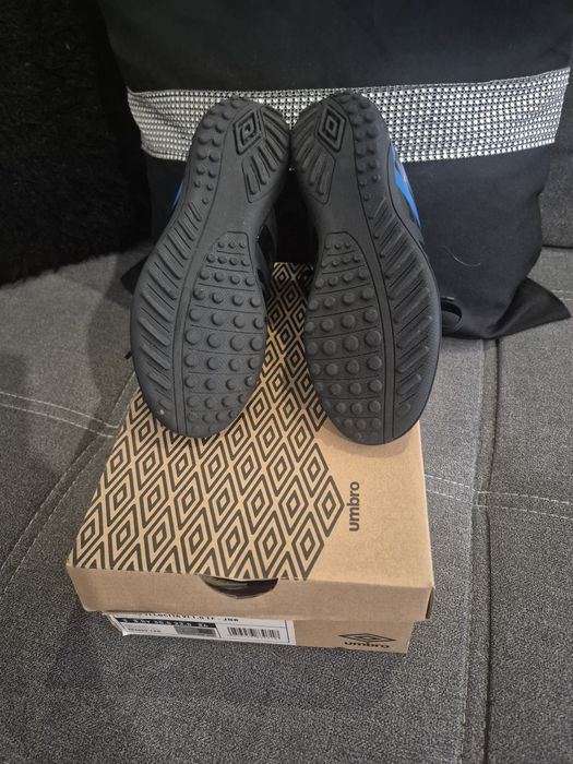 Buty sportowe Turfy Umbro Velocita