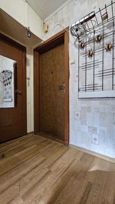 Продам квартиру,  ж/м Сокол, бул. Слави, поряд ж/м Перемога, Тополь