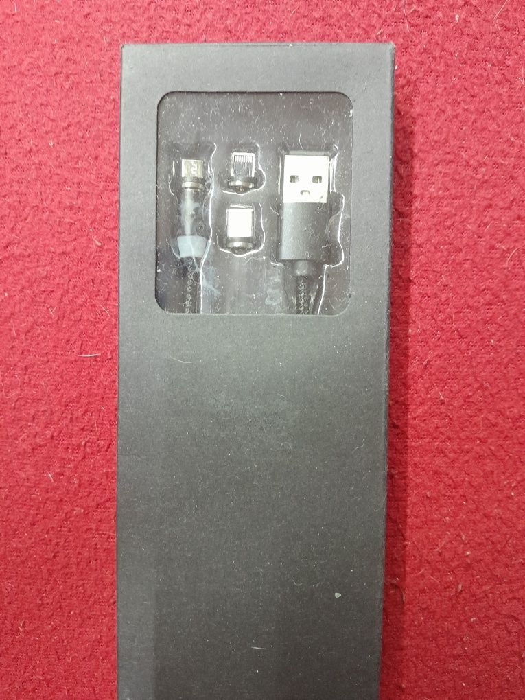 Nowy zestaw kabelki ładowarka magnetyczna do telefonów trzy rodzaje