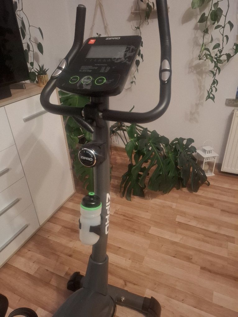 Zipro nitro rower stacjonarny